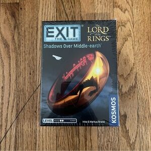The Lord‎ of the Rings- Exit the Game Shadows Over Middle Earth-Game NEW SEALED